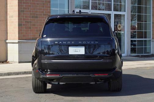 2026 Land Rover Range Rover P400 SE