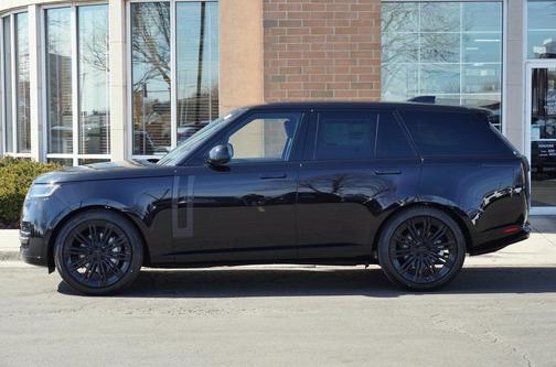 2026 Land Rover Range Rover P400 SE