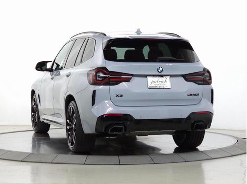 2024 BMW X3 M40i