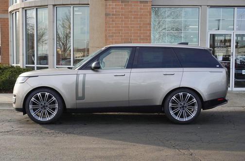 2026 Land Rover Range Rover P400 SE