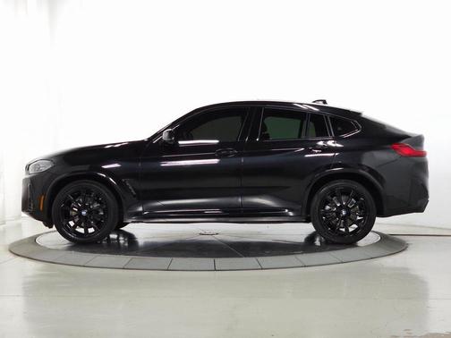 2023 BMW X4 xDrive30i