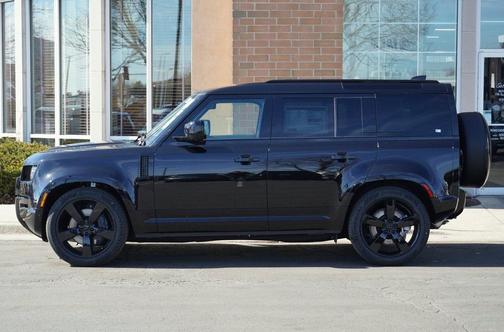 2026 Land Rover Defender P400 X-Dynamic SE