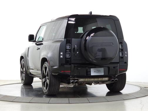 Carpathian Grey 2025 Land Rover Defender V8