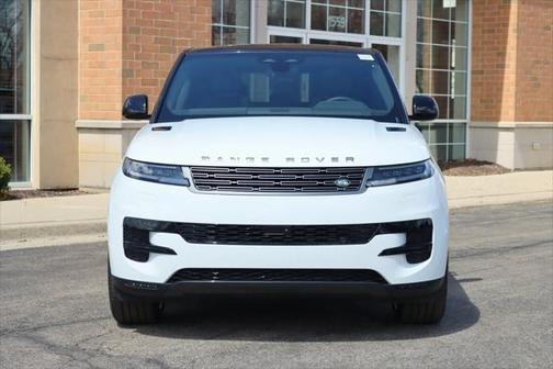 2025 Land Rover Range Rover Sport SE