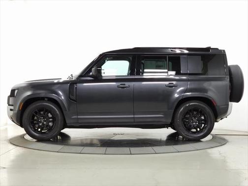 2025 Land Rover Defender 110 P300