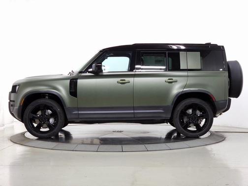 2026 Land Rover Defender S