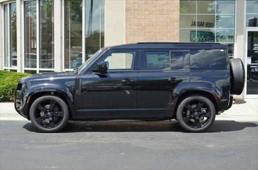 2025 Land Rover Defender 110 P400 X-Dynamic SE