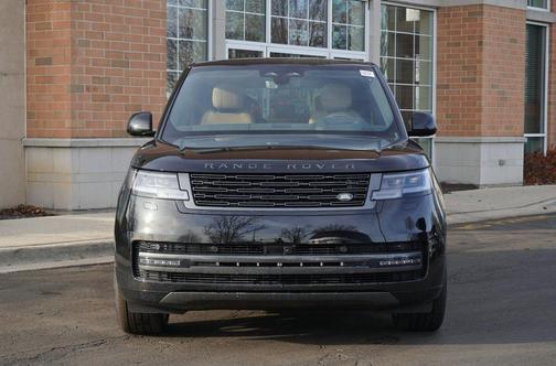 2026 Land Rover Range Rover P400 SE