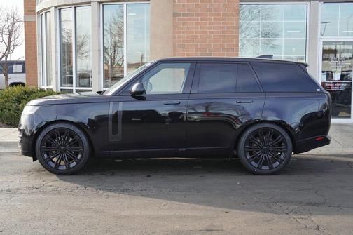 2026 Land Rover Range Rover P400 SE