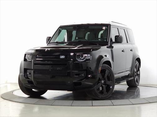 2025 Land Rover Defender 110 P400 X-Dynamic SE
