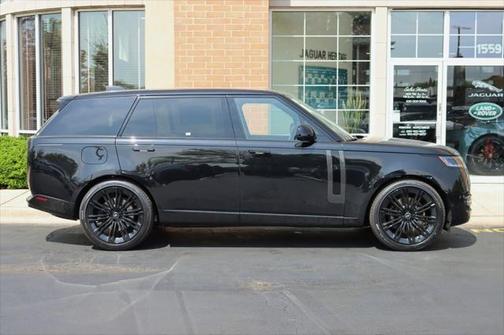 2025 Land Rover Range Rover P530 SE 7 Seat