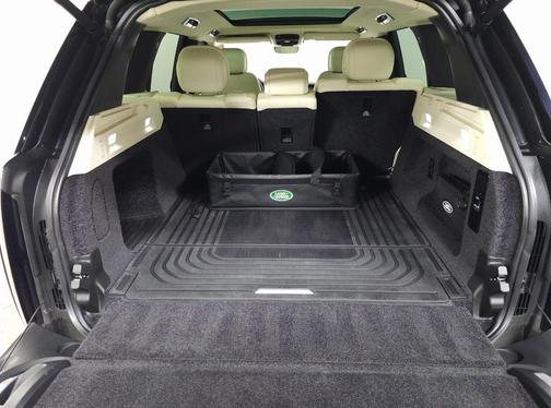 2023 Land Rover Range Rover P400 SE