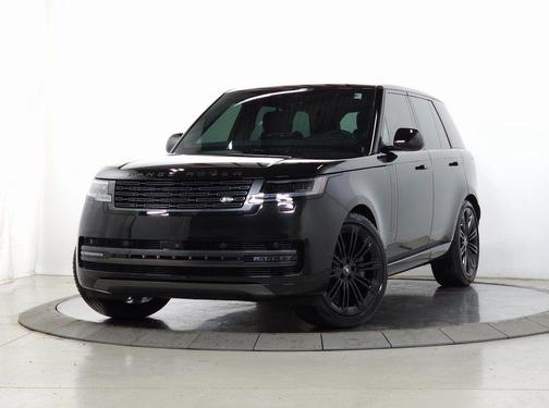 Santorini Black Metallic 2024 Land Rover Range Rover P530 SE