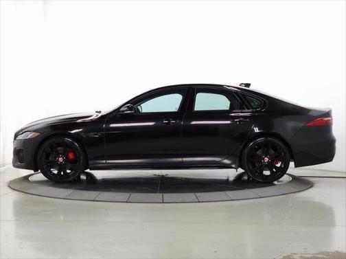 2022 Jaguar XF R-Dynamic SE P300 AWD Automatic