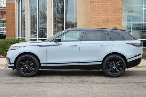 2026 Land Rover Range Rover Velar P250 SE R-Dynamic