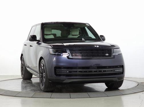 2026 Land Rover Range Rover P530 SE