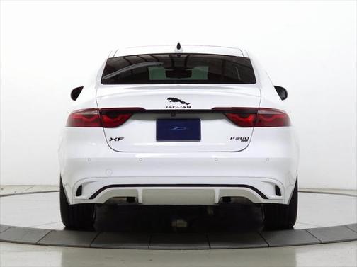 2022 Jaguar XF R-Dynamic SE P300 AWD Automatic
