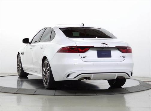 2022 Jaguar XF R-Dynamic SE P300 AWD Automatic