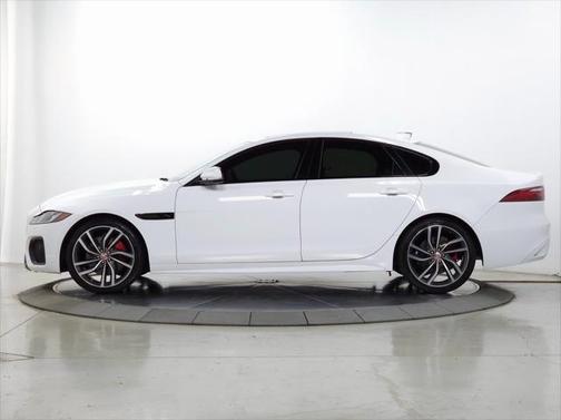 2022 Jaguar XF R-Dynamic SE P300 AWD Automatic