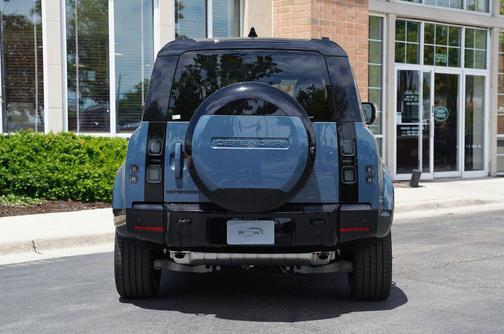 Tasman Blue Metallic 2026 Land Rover Defender P400 X-Dynamic SE