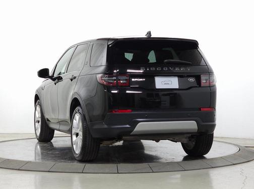 2022 Land Rover Discovery Sport SE