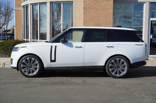 2026 Land Rover Range Rover P400 SE