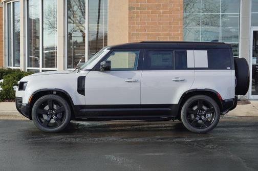 2026 Land Rover Defender X-Dynamic SE