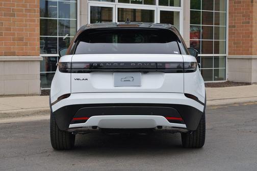Fuji White 2026 Land Rover Range Rover Velar P250 SE R-Dynamic