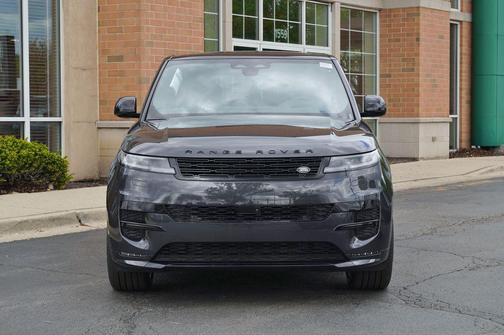 Carpathian Grey Premium Metallic 2026 Land Rover Range Rover Sport SE