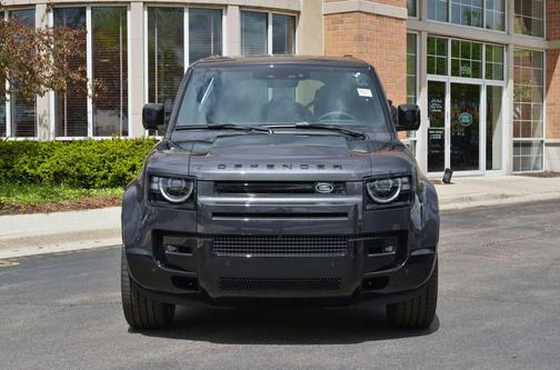Carpathian Grey Premium Metallic 2026 Land Rover Defender P400 X-Dynamic SE
