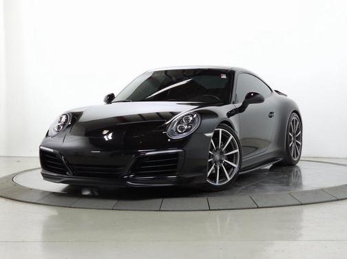 2017 Porsche 911 Carrera