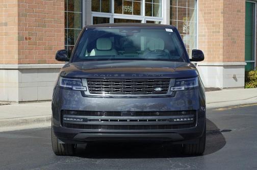 2025 Land Rover Range Rover P530 SE
