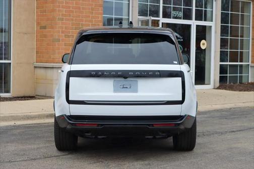 2025 Land Rover Range Rover P550e SE