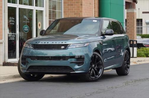 2025 Land Rover Range Rover Sport SE