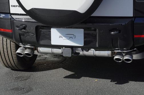 2026 Land Rover Defender X-Dynamic SE