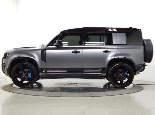 Carpathian Grey Premium Metallic 2023 Land Rover Defender 110 X-Dynamic SE