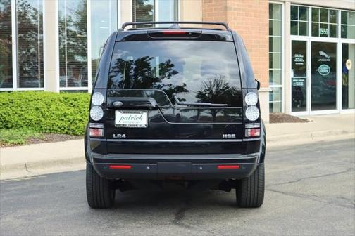 2016 Land Rover LR4 Base