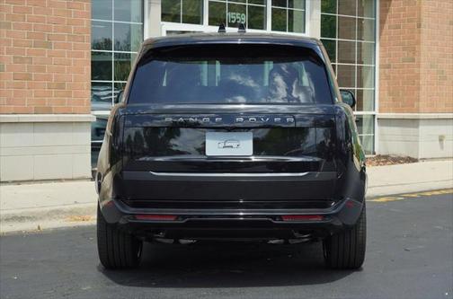 2025 Land Rover Range Rover P400 SE