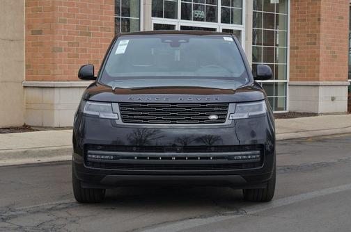 2026 Land Rover Range Rover P400 SE