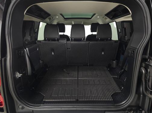 2021 Land Rover Defender 110 S