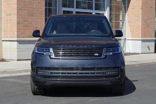 2026 Land Rover Range Rover P400 SE