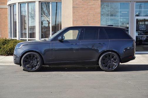 2026 Land Rover Range Rover P400 SE
