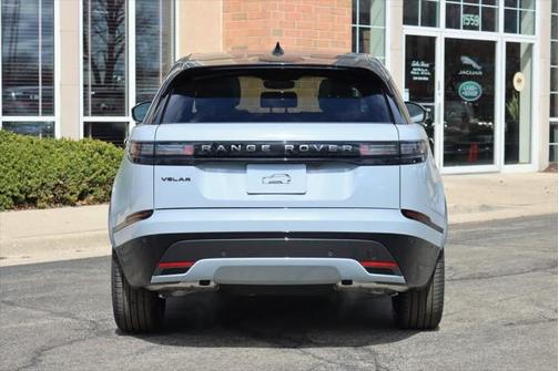 2026 Land Rover Range Rover Velar P250 SE R-Dynamic