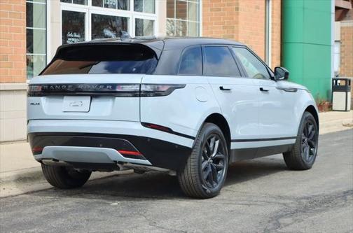 2026 Land Rover Range Rover Velar P250 SE R-Dynamic