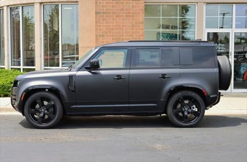 2025 Land Rover Defender 110 P400 X-Dynamic SE