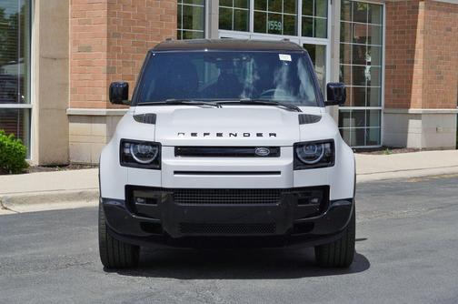 Borasco Grey Metallic 2026 Land Rover Defender P400 X-Dynamic SE