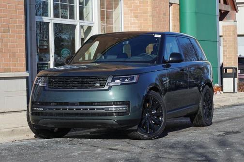 2025 Land Rover Range Rover P530 SE