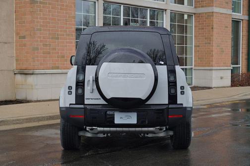 Borasco Grey Metallic 2026 Land Rover Defender P300 S