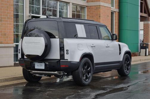 Borasco Grey Metallic 2026 Land Rover Defender P300 S