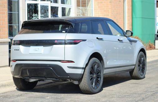 Seoul Pearl Silver Metallic 2026 Land Rover Range Rover Evoque Core S